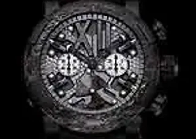 Romain Jerome Titanic DNA Steampunk Chrono