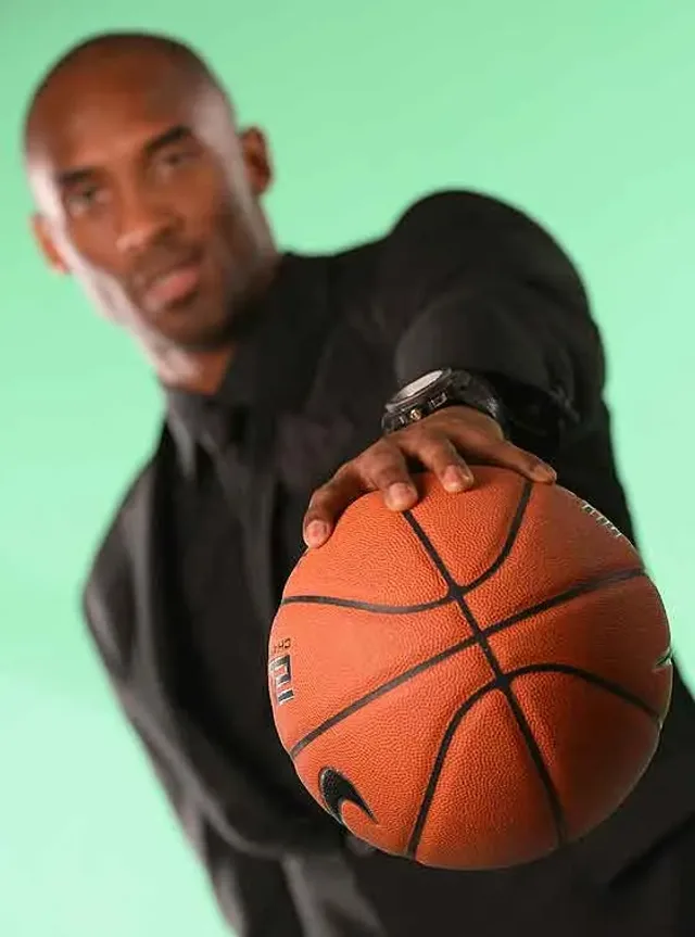 Kobe Bryant wearing Hublot w/ basketball_560