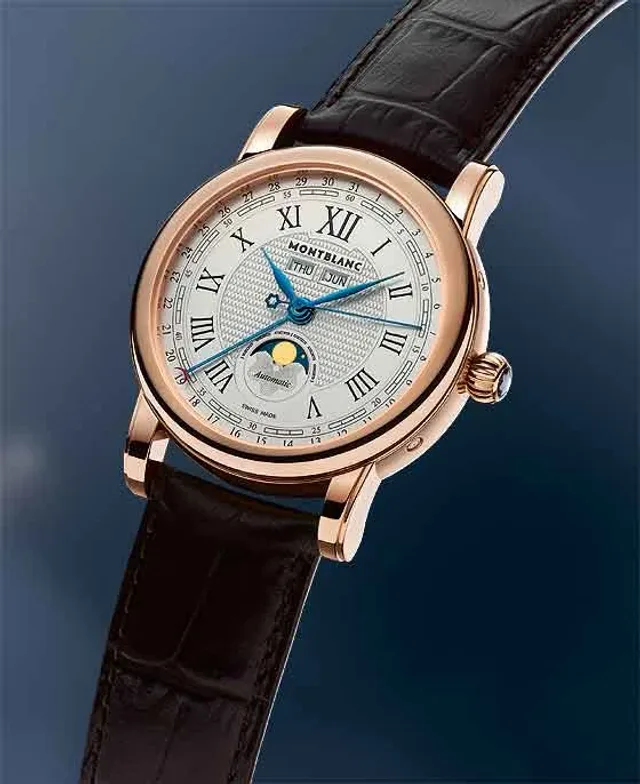 Montblanc Star Quantieme Complet - mood