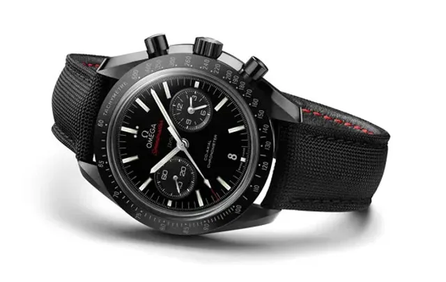 Omega_Speedmaster_Moonwatch_black-ceramic_white-background_LG