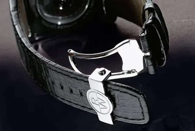 Raymond_Weil_buckle