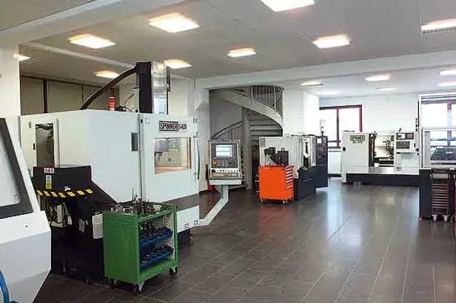 UTS Watch case factory