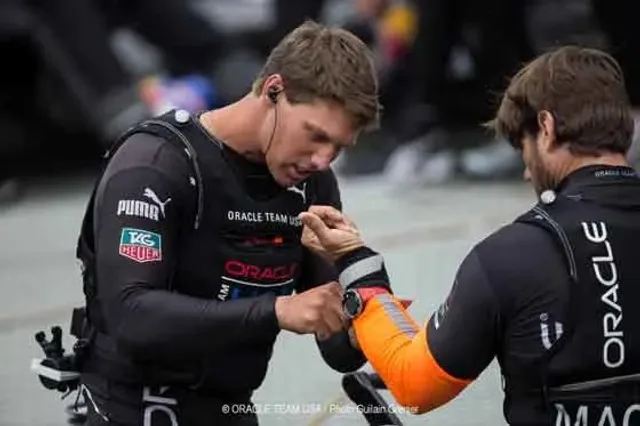 TAG Heuer Oracle Team USA - crew
