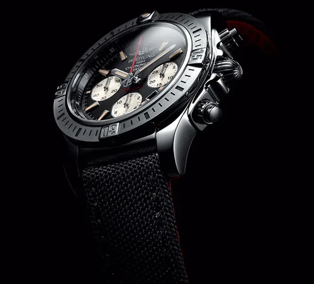 Breitling Chronomat 44 Airborne - back