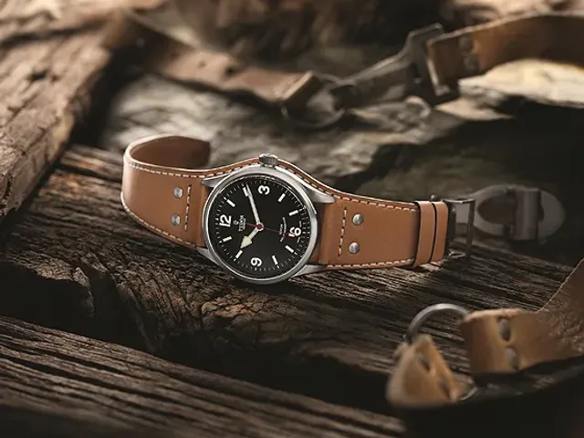 Tudor Heritage Ranger - bund strap