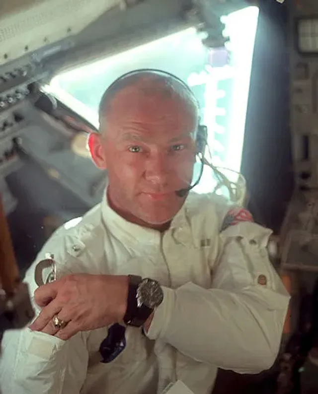 560_buzz_aldrin_apollo