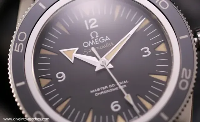 Omega Seamaster 300 Master Co-Axial - Dial CU