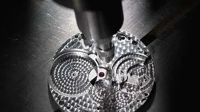 Cartier - assembling movement