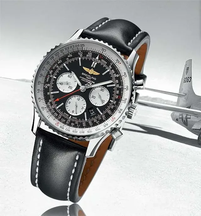 Breitling_Navitimer_01_front_560