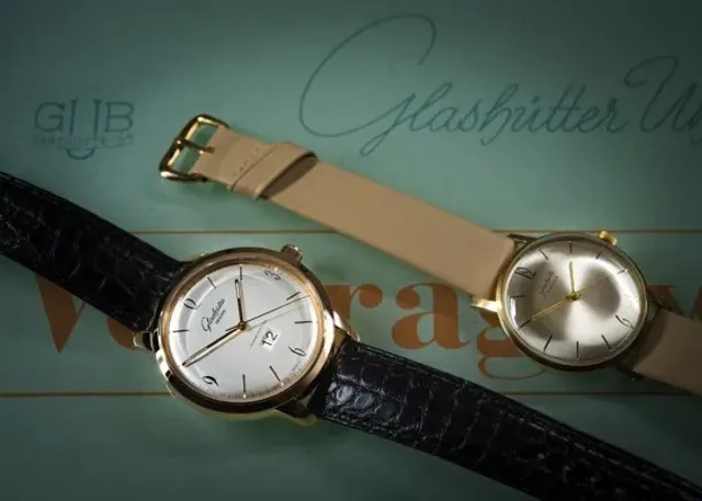 Sixties-Panorama-Date-historic-alongside-historic-1960s-watch