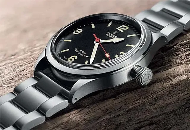 Tudor Heritage Ranger - angle