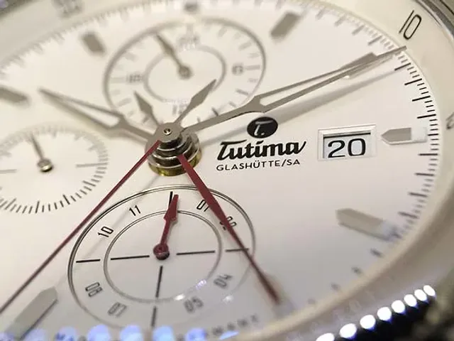 Tutima Saxon One Chronograph - dial CU