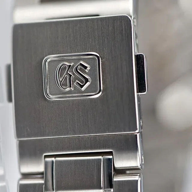 Seiko_Grand_Seiko Grand Seiko Spring Drive - buckle