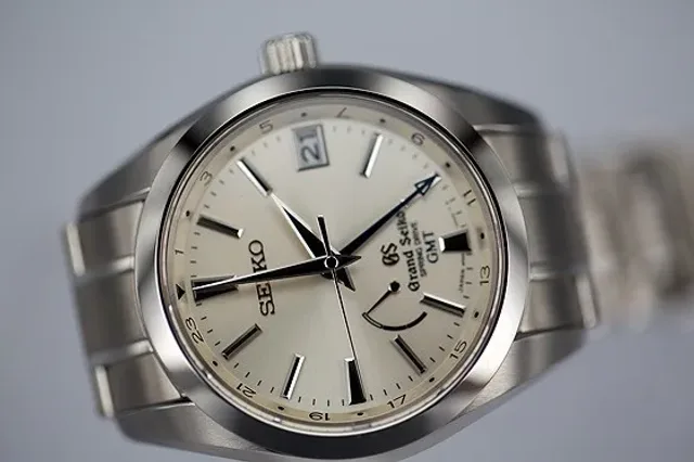 Seiko Grand Seiko Spring Drive - front