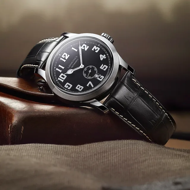 Longines Heritage Military - reclining