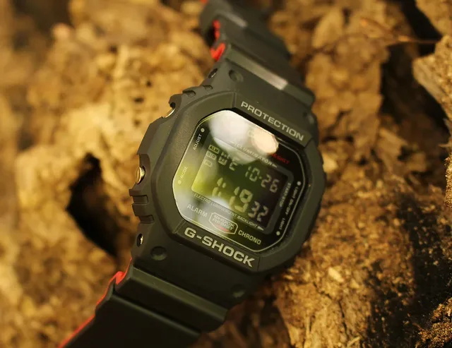 Casio G-Shock - reclining