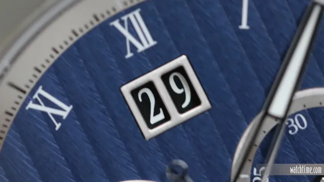 Jaquet Droz Grande Seconde SW Chrono - Blue - Date