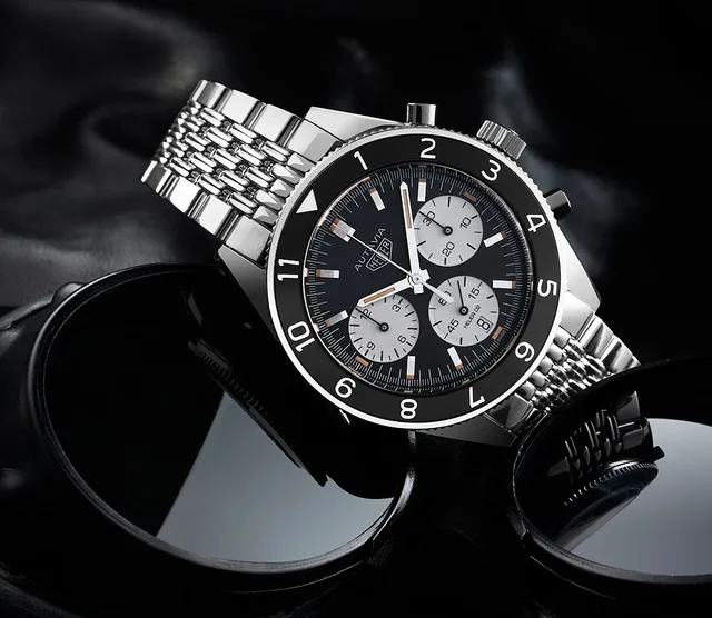 TAG Heuer Autavia - reclining