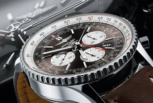 Breitling Navitimer Rattrapante - angle