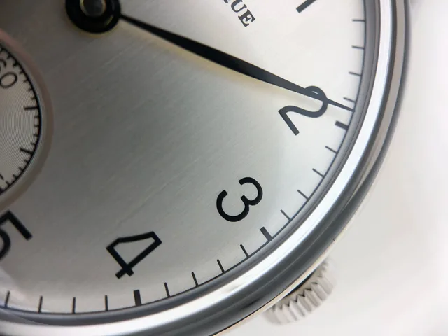 Close-up on the dial of the Tissot Heritage Antimagnetique Heritage 2018.