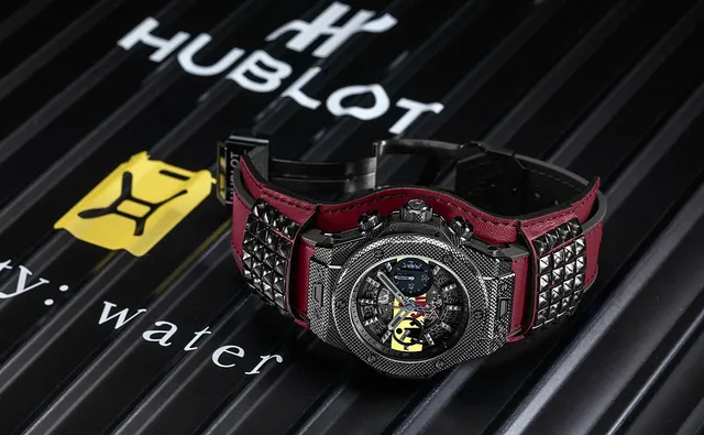 Hublot Big Bang Depeche Mode The Singles LE - reclining