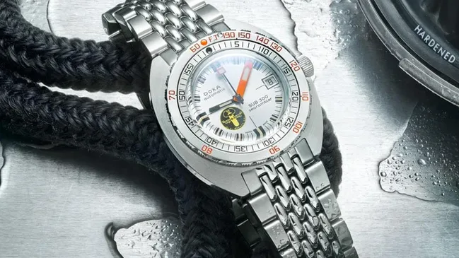 Doxa Sub 300 Silver Lung