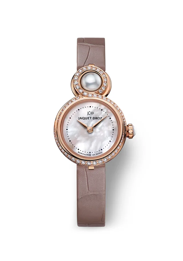 J014603271_LADY_8_PETITE_MOTHER_OF_PEARL