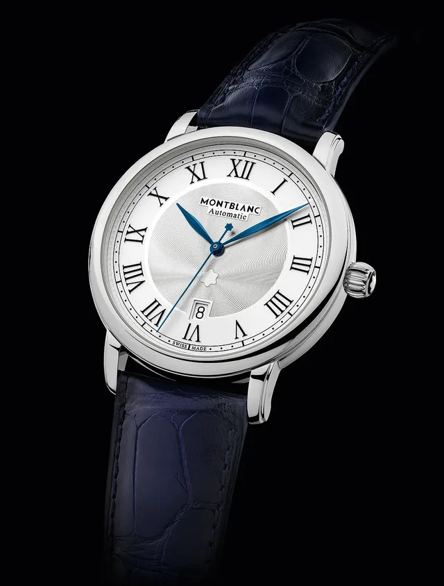 Montblanc Star Legacy Automatic - angle