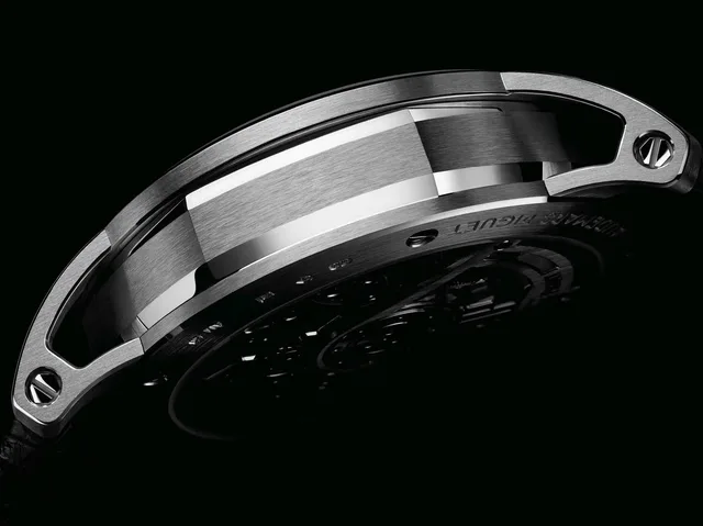 Audemars Piguet Code 1159 Selfwinding - case
