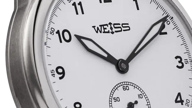 Weiss 38 mm Field Watch - dial CU