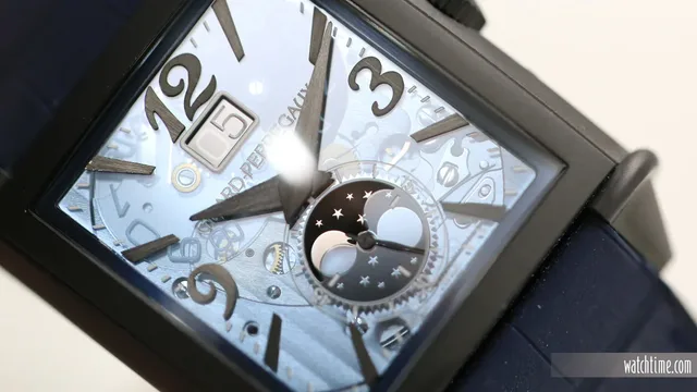 Girard Perregaux Vintage Earth to Sky - Dial
