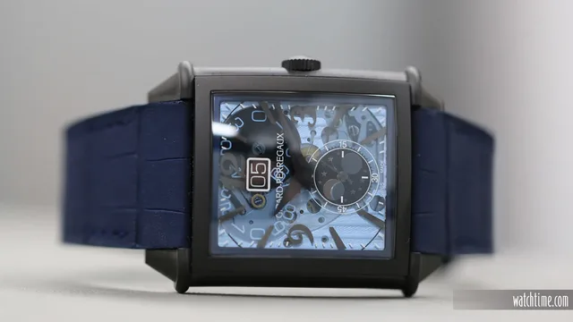 Girard Perregaux Vintage Earth to Sky - reclining