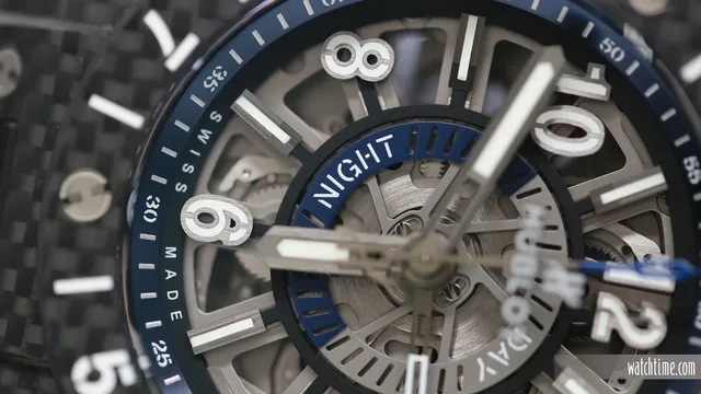 Hublot Big Bang Unico GMT Carbon - Dial - Day-Night