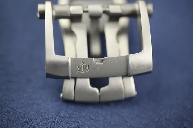 Ulysse Nardin Freak Vision - buckle