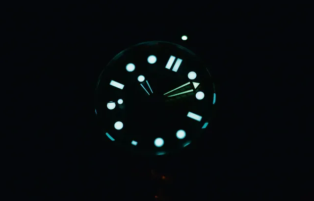 Omega Seamaster Professional 300M - lume