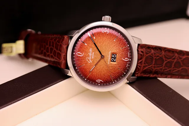 Glashütte Original Sixties Panorama Date Orange