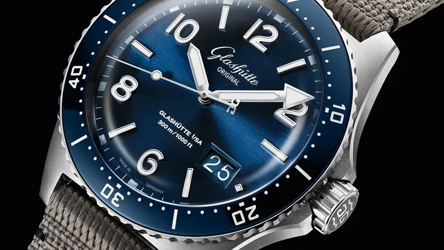 Glashutte Original Spezialist SeaQ Panorma Date blue
