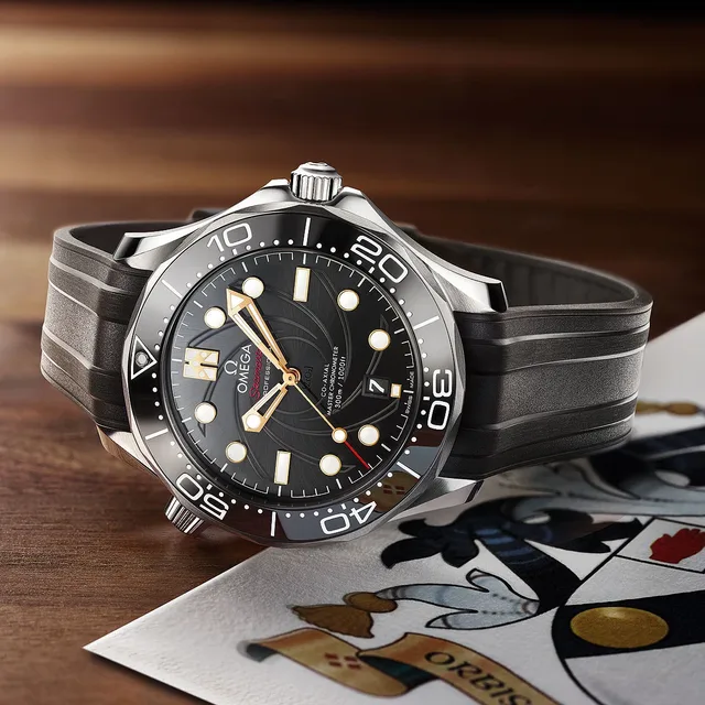 Omega Seamaster Bond OHMSS - reclining
