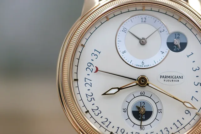 Parmigiani Toric Hemispheres Retrograde - dial