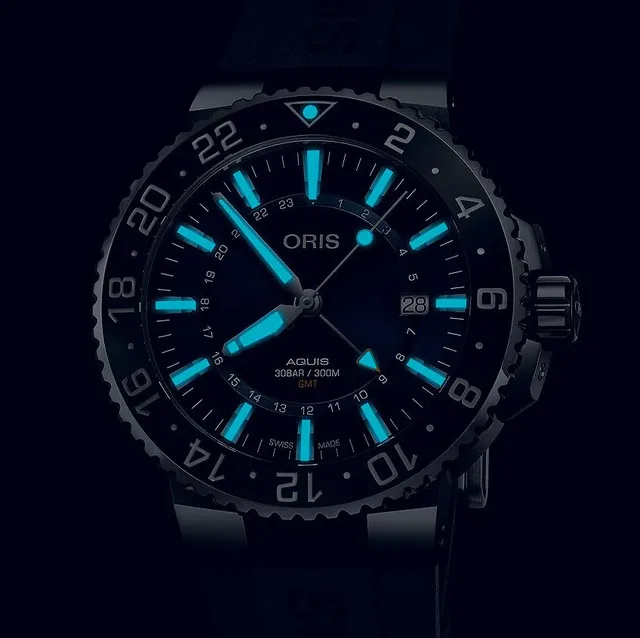 UM_ORIS_Aquis_SLN_HRes_CMYK