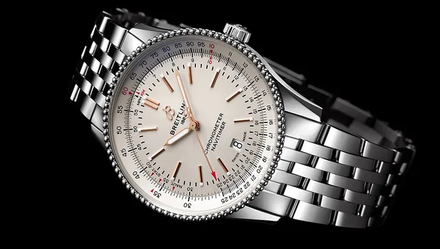 Breitling Navitimer Automatic 41 - white dial - bracelet