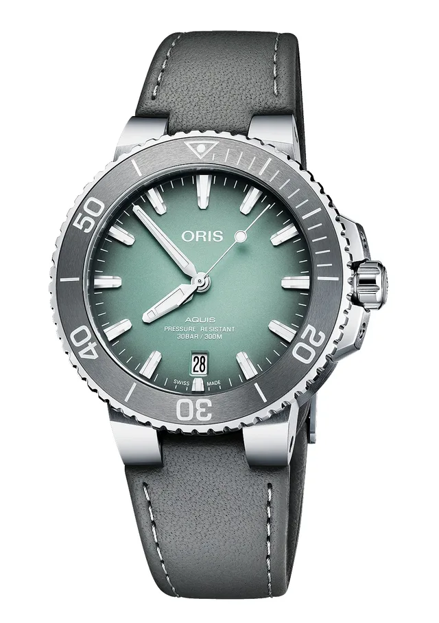 Oris Aquis Date