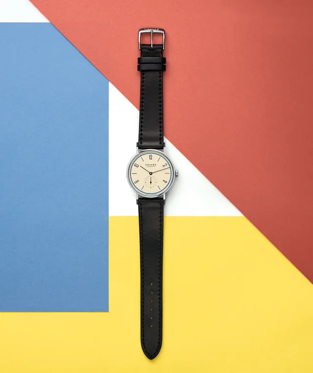 Nomos Tangente blau - front