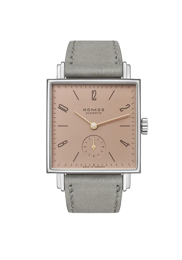 Nomos Tetra Goetterfunken - front
