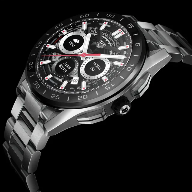 TAG Heuer Connected 2020 - angle