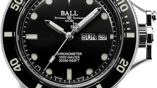BALL Engineer Hydrocarbon Original front DM2118B-SCJ-BK