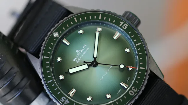 Blancpain_Fifty_Fathoms_Bathyscaphe_Mokarran_Limited_Edition_Featured