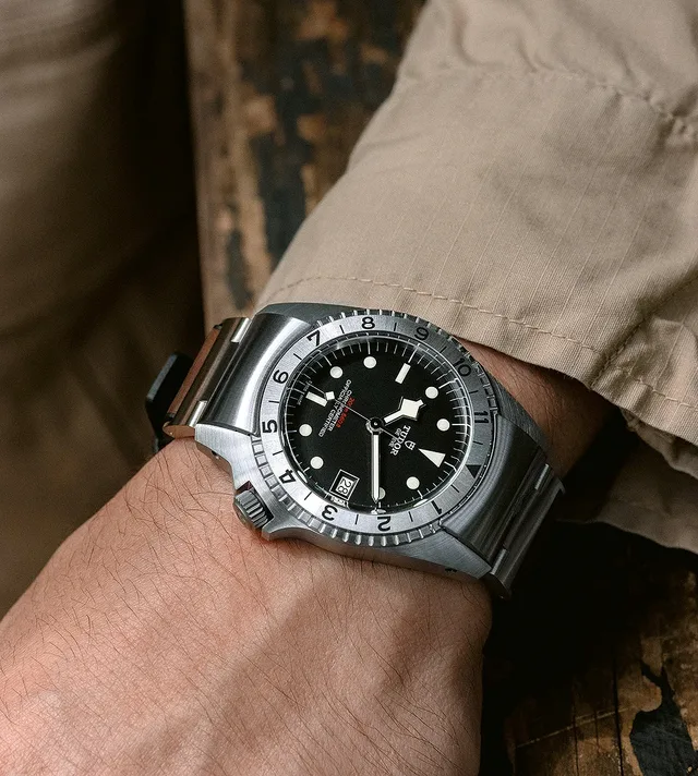 Tudor_BlackBay_P01_wrist_2_1000