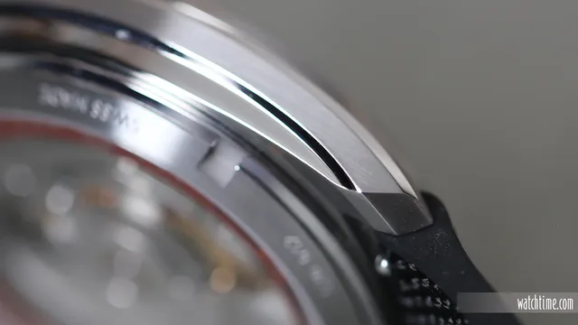 Christopher Ward C65 Super Compressor - case