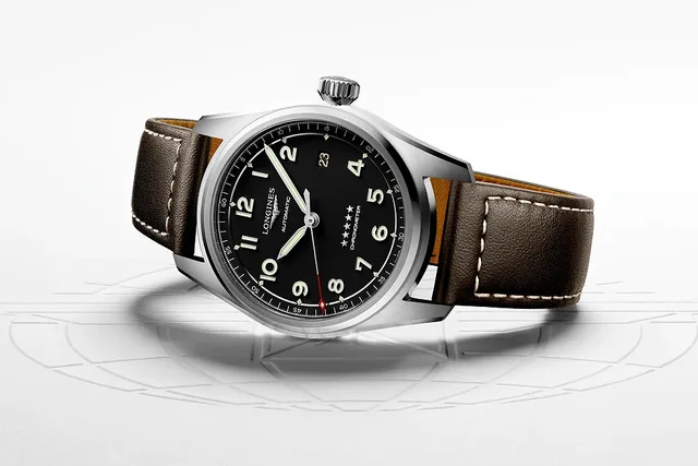 Longines_Spirit_reclining_1000
